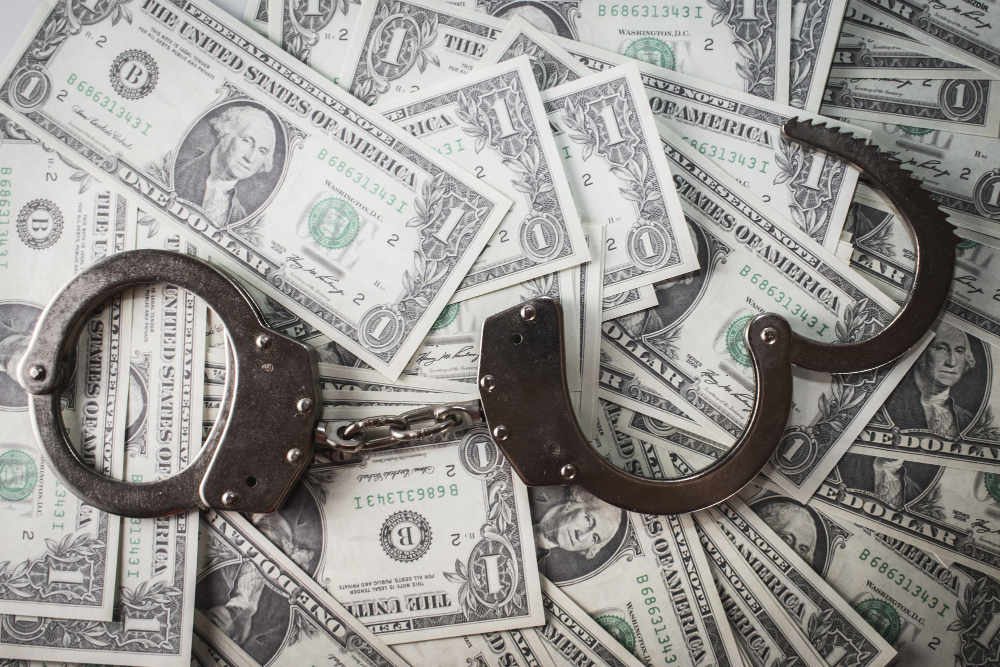 Why You Should Consider Using a Bail Bond Instead of Your Own Money